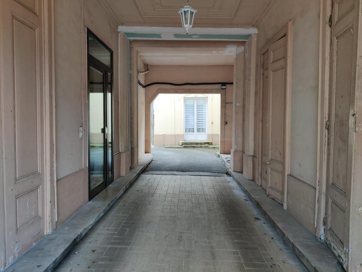 Appartement Gare Avec Parking Rouen Buitenkant foto